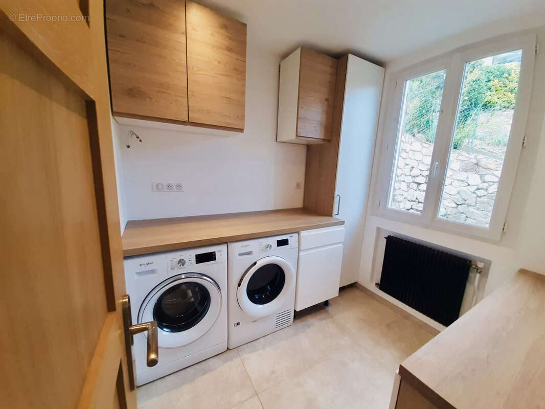 Maison à MANDELIEU-LA-NAPOULE