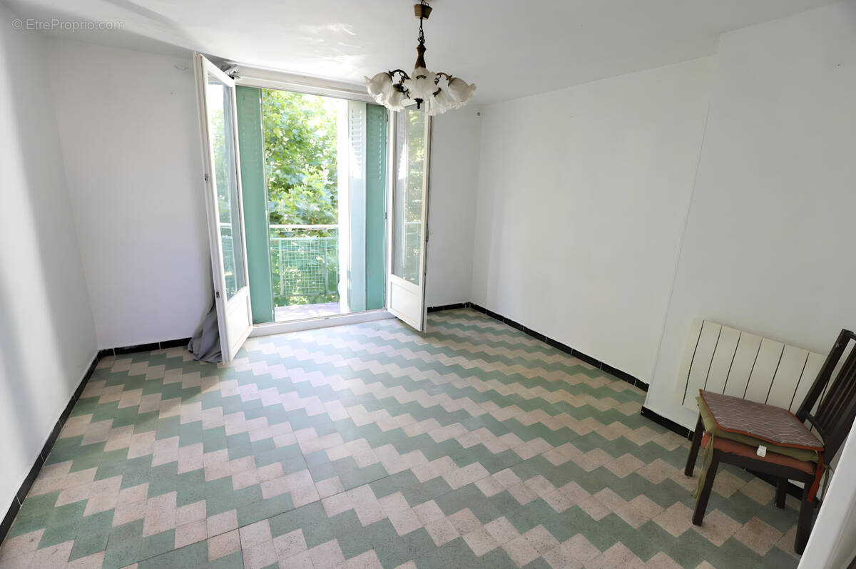 Appartement à MARSEILLE-15E