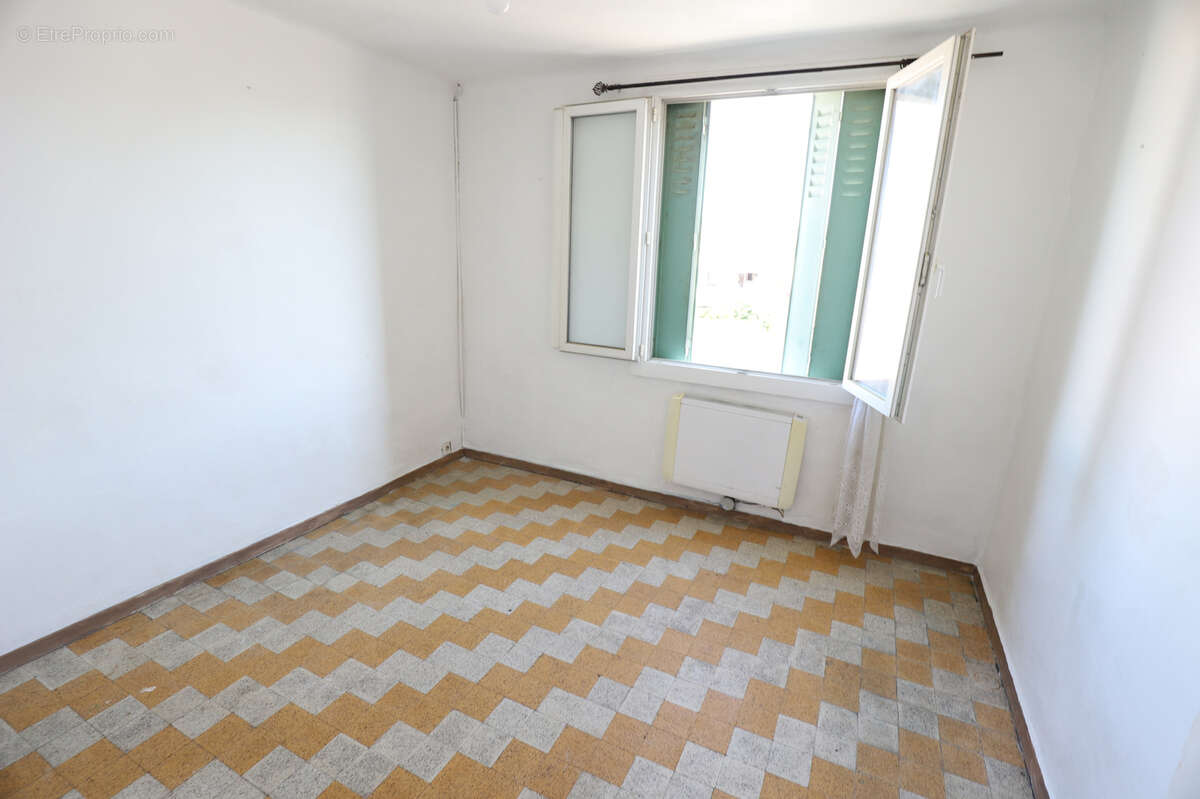 Appartement à MARSEILLE-15E