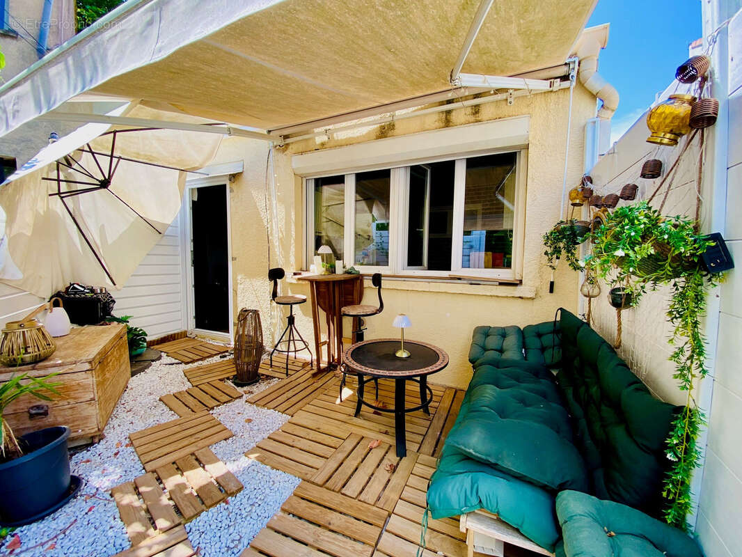 Appartement à LATTES