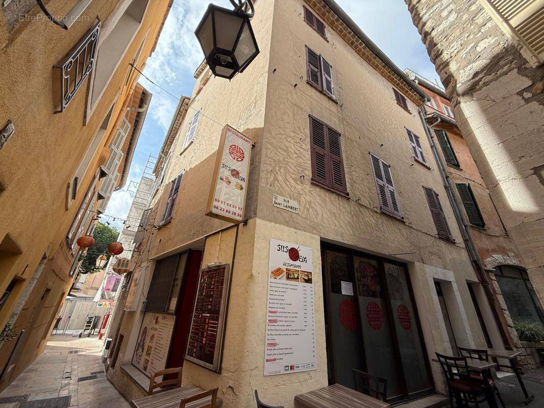 Appartement à VENCE