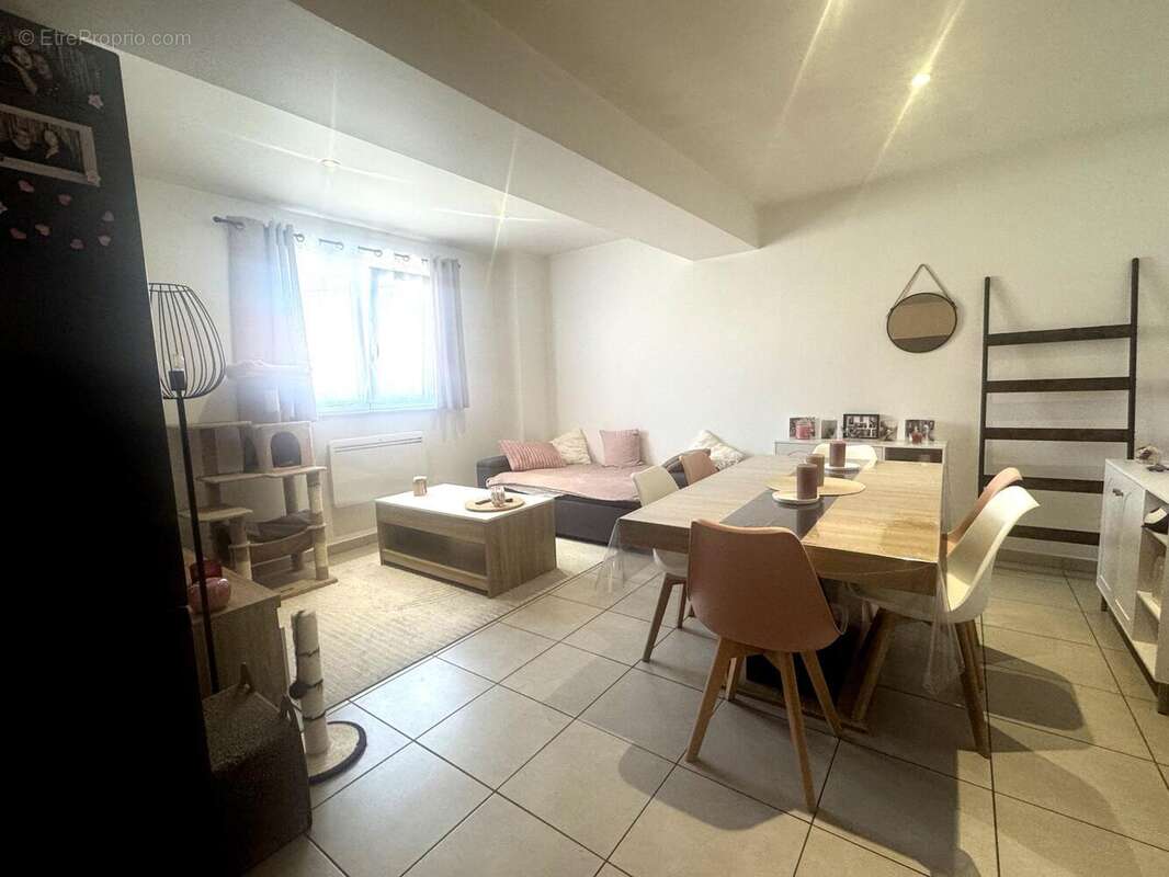 Appartement à PLAINE-DE-WALSCH