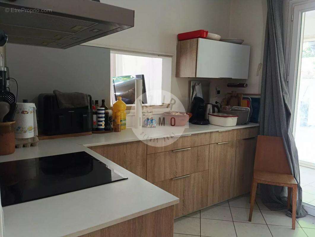 Maison à SAINT-ZACHARIE