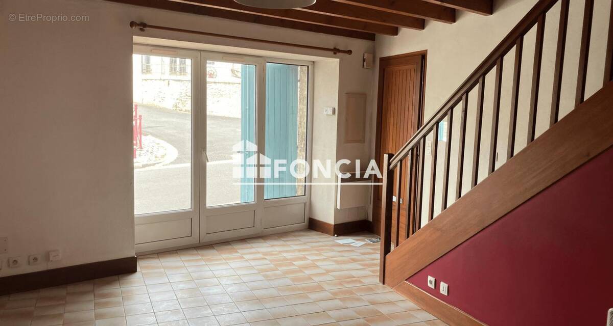 Appartement à MARTHON