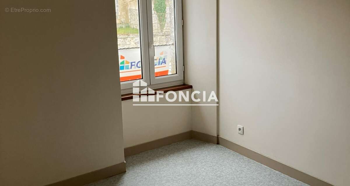 Appartement à MARTHON