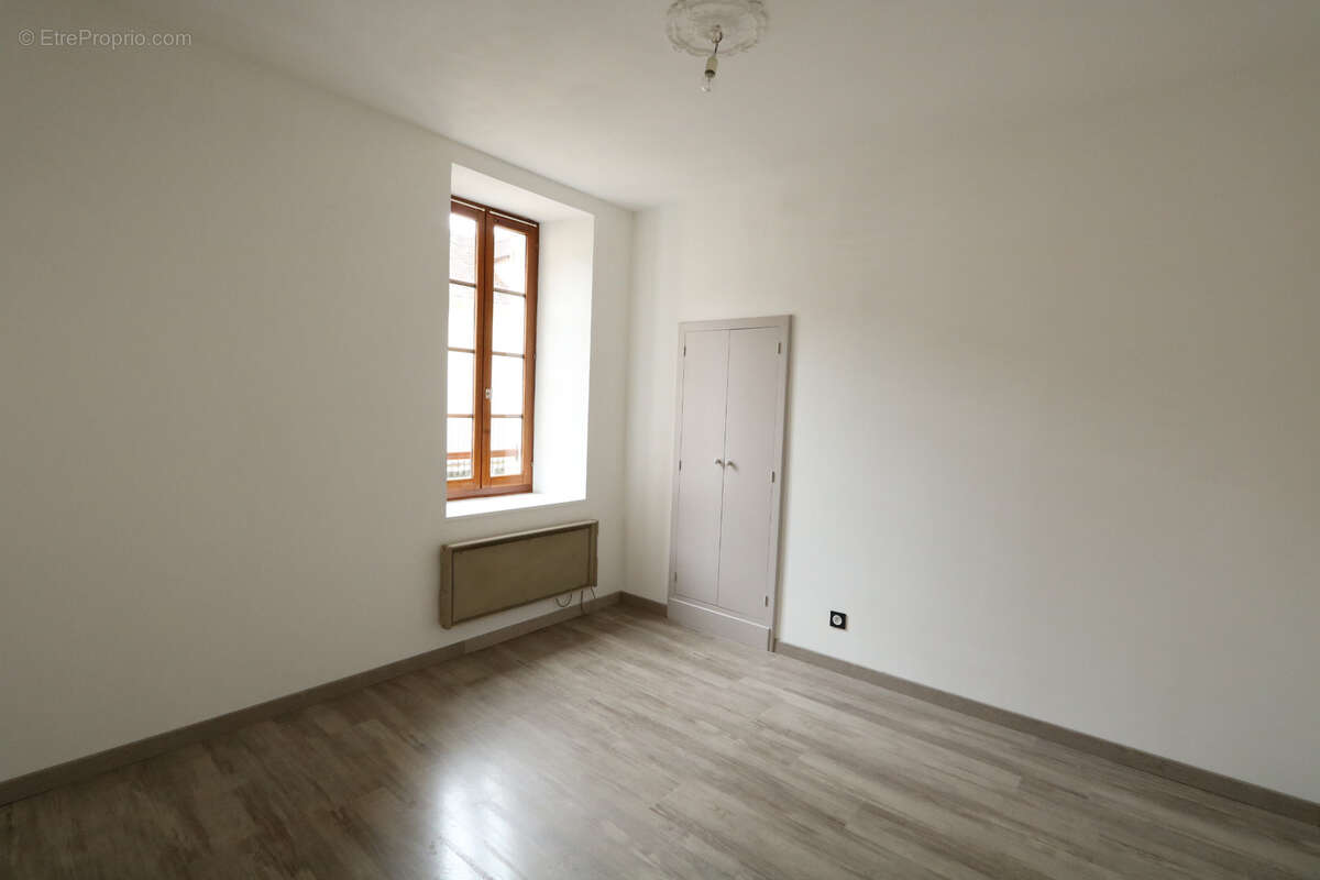 Appartement à TONNERRE