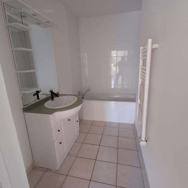 Appartement à SAVIGNEUX