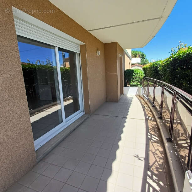 Appartement à SAVIGNEUX