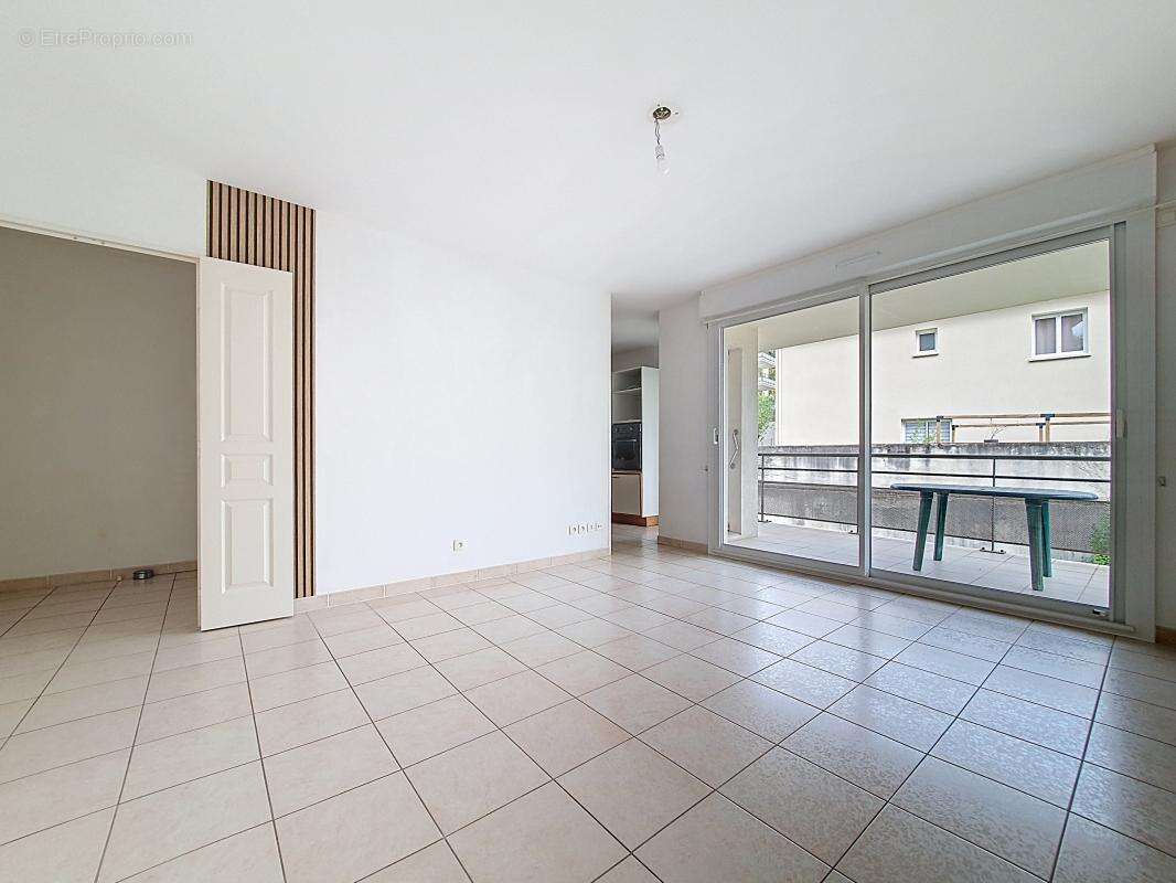 Appartement à SAINT-JUST-CHALEYSSIN