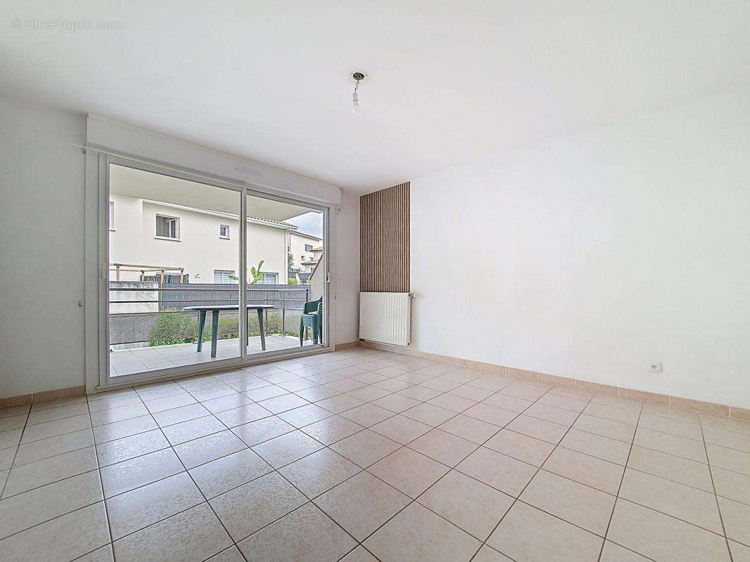 Appartement à SAINT-JUST-CHALEYSSIN