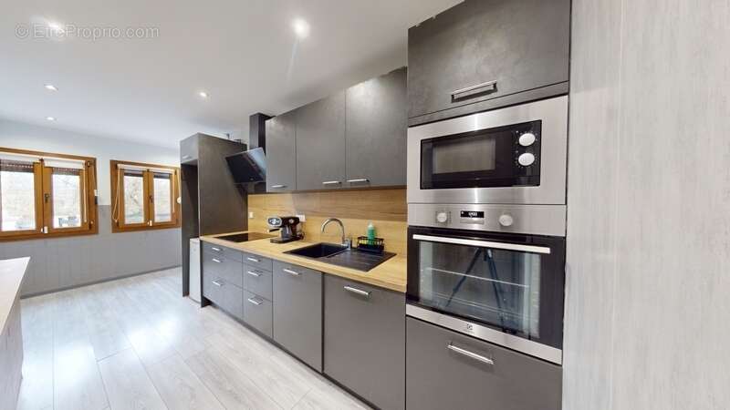 Maison à LONGLAVILLE