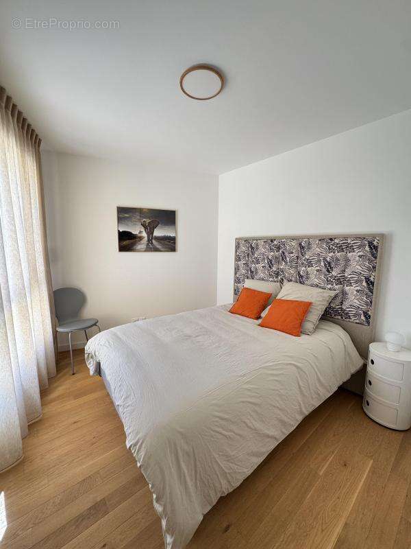 Appartement à COLLONGES-AU-MONT-D&#039;OR