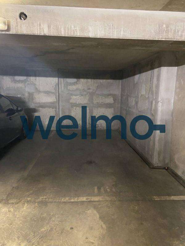 Parking à LEVALLOIS-PERRET