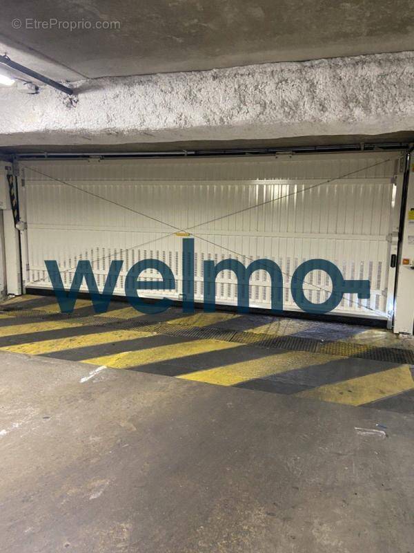 Parking à LEVALLOIS-PERRET