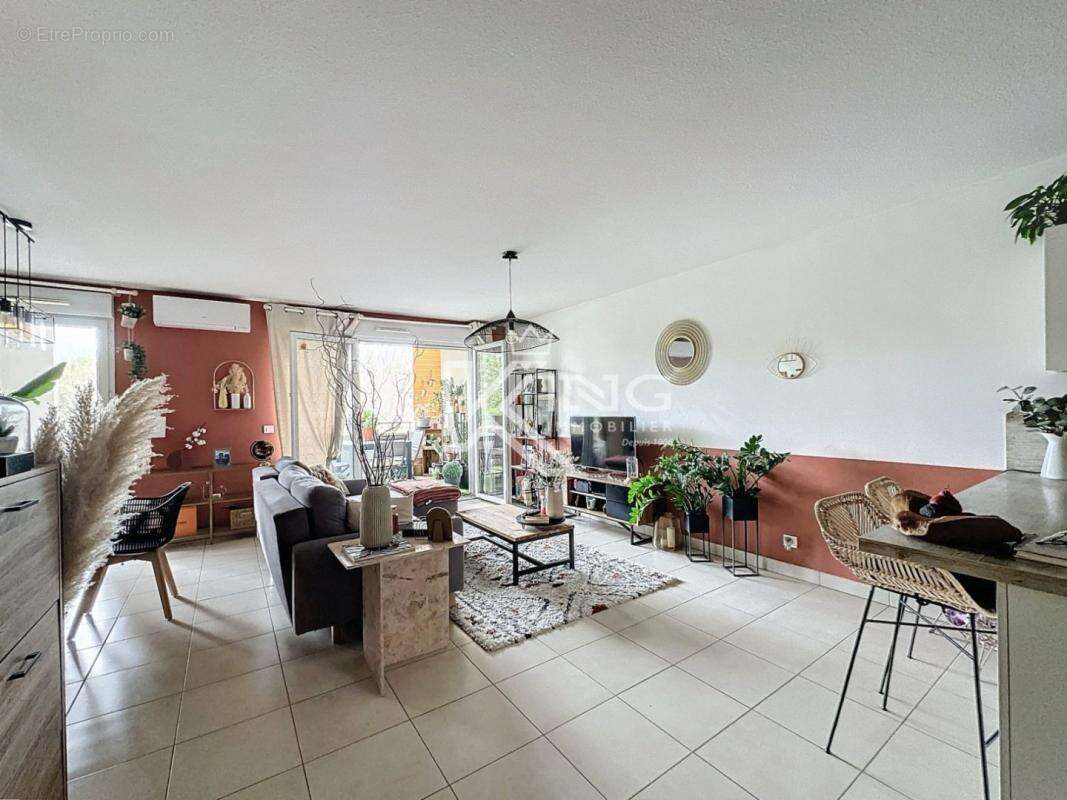 Appartement à FREJUS