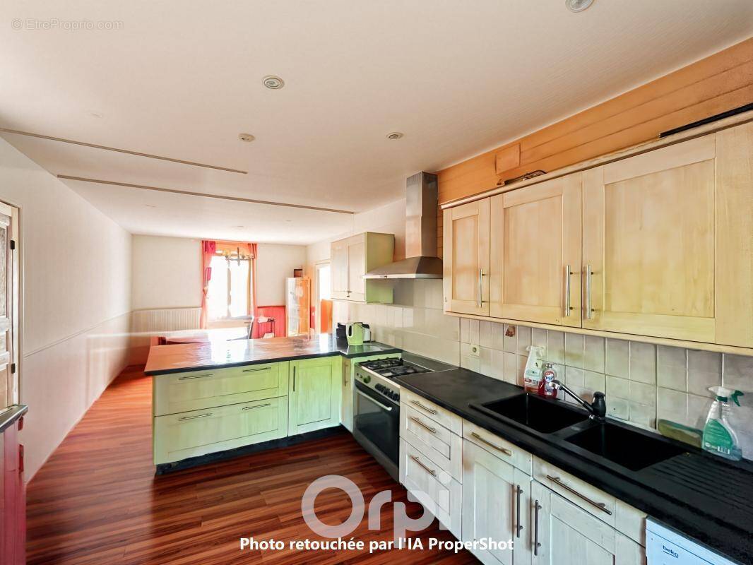 Maison à BERSAC-SUR-RIVALIER