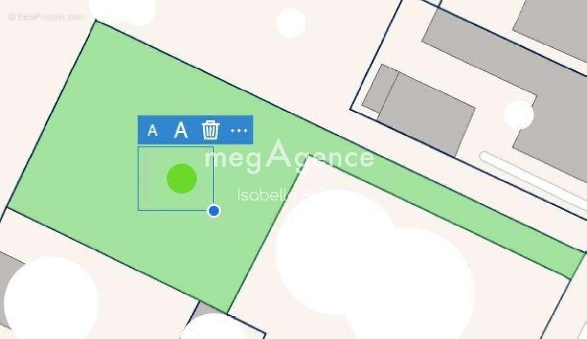 Terrain à BOURCEFRANC-LE-CHAPUS