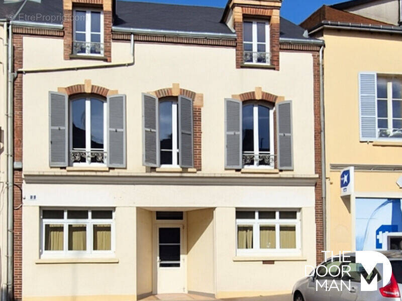 Appartement à AUNEAU