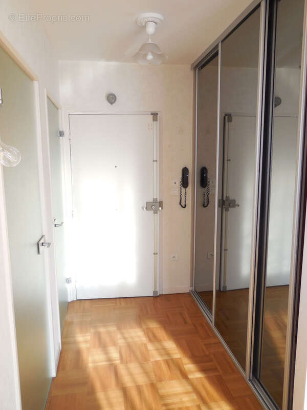 Appartement à LYON-6E