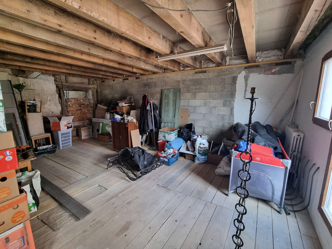 Maison à MARSAC-EN-LIVRADOIS