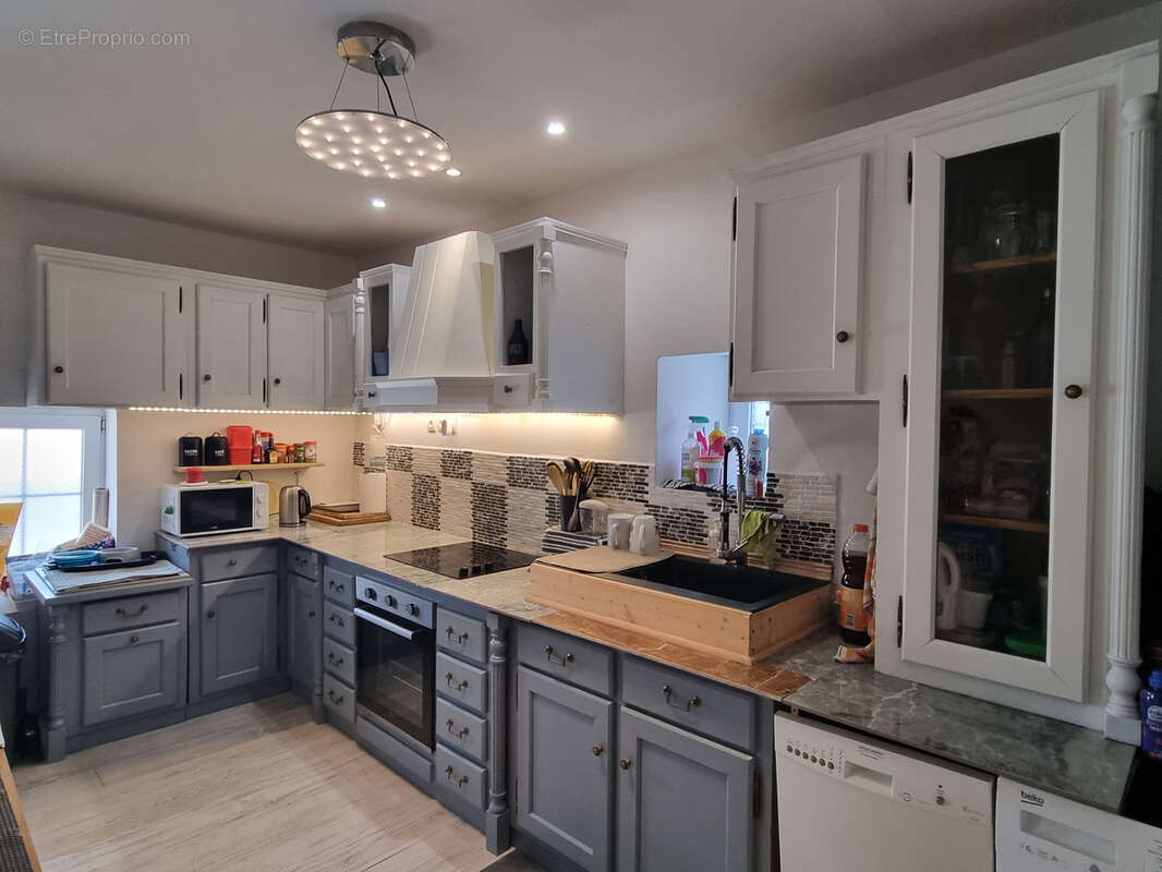 Maison à MARSAC-EN-LIVRADOIS