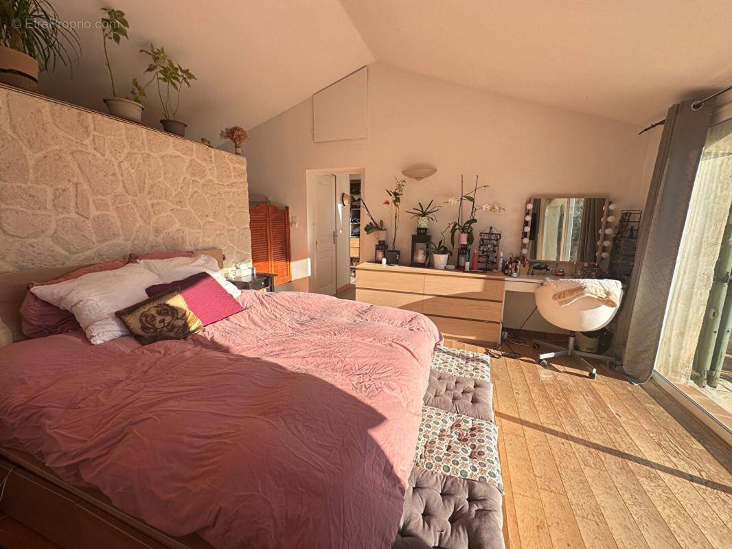 Maison à PIERREVERT