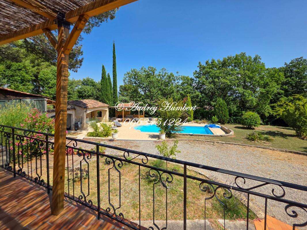 Maison à PIERREVERT