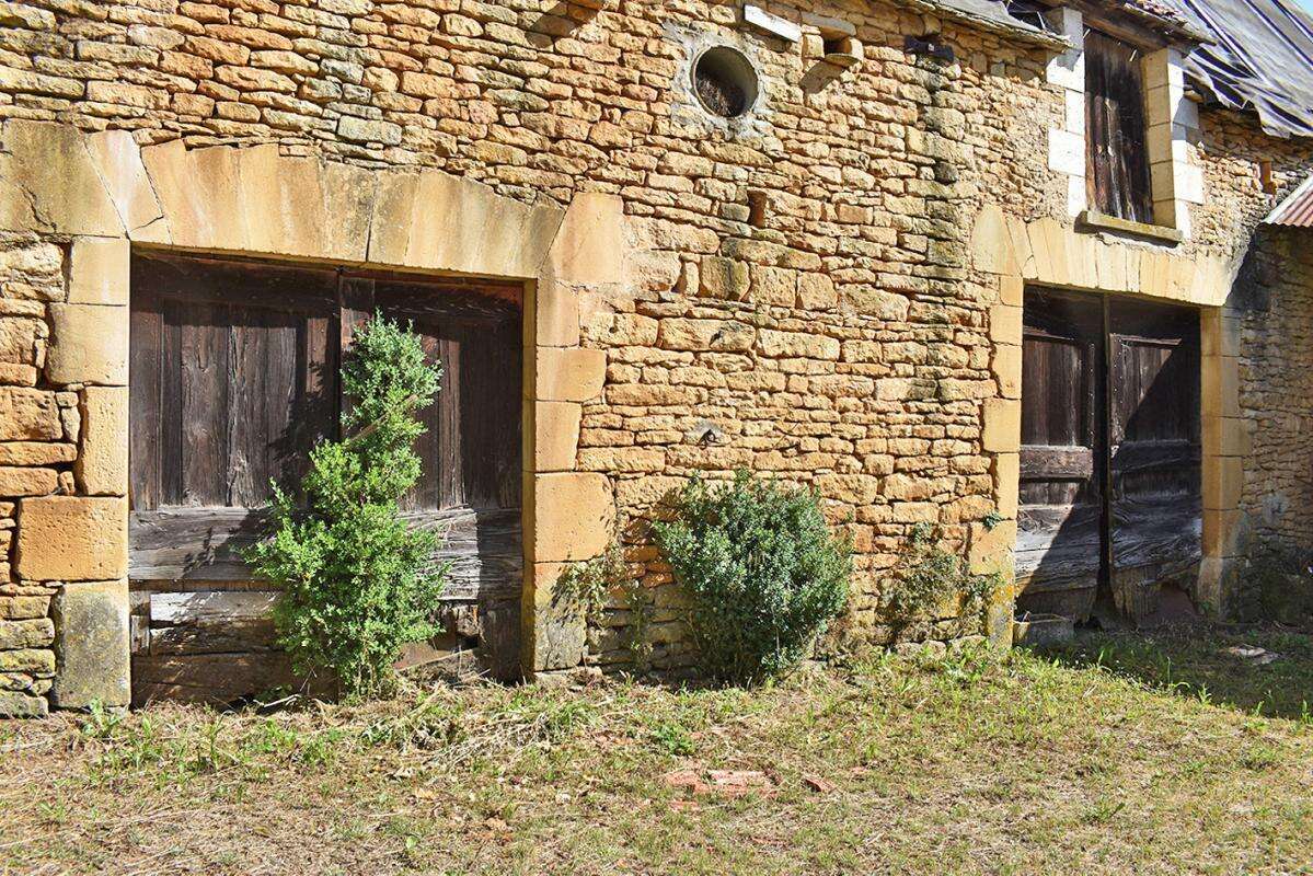 Maison à SAINT-CREPIN-ET-CARLUCET