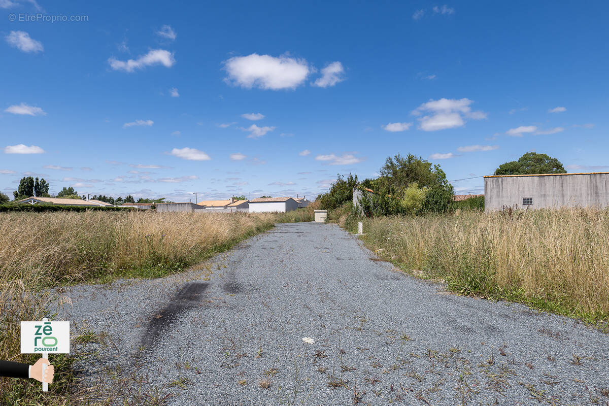 Terrain à PUYRAVAULT