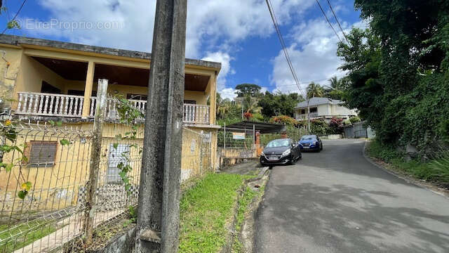Maison à FORT-DE-FRANCE