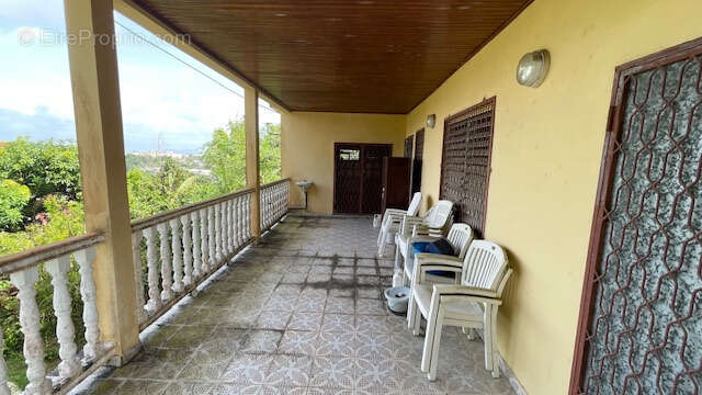 Maison à FORT-DE-FRANCE