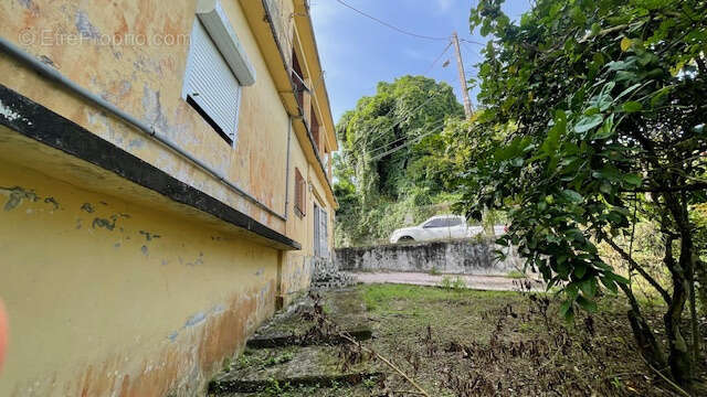 Maison à FORT-DE-FRANCE