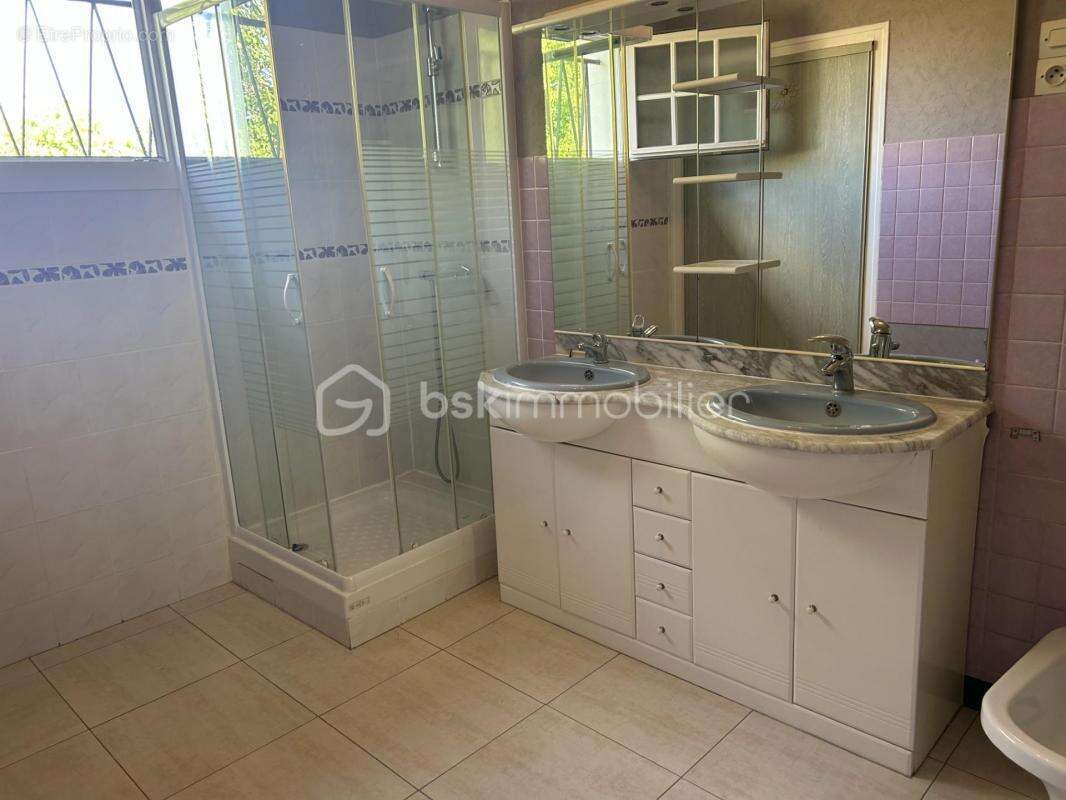 Maison à CANNES-ECLUSE