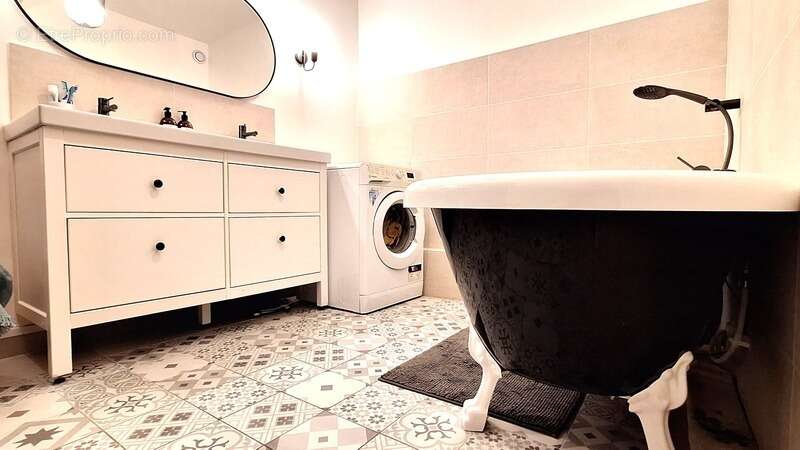 Appartement à MARSEILLE-13E