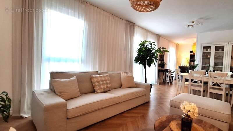 Appartement à MARSEILLE-13E