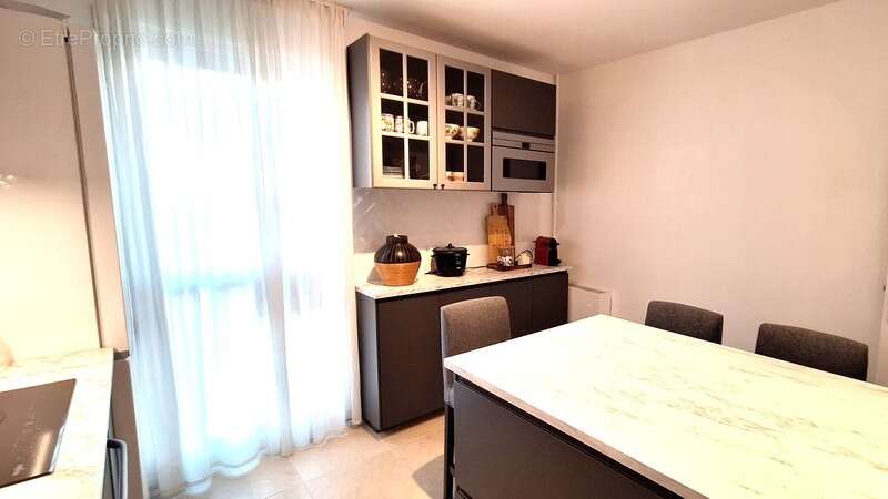 Appartement à MARSEILLE-13E