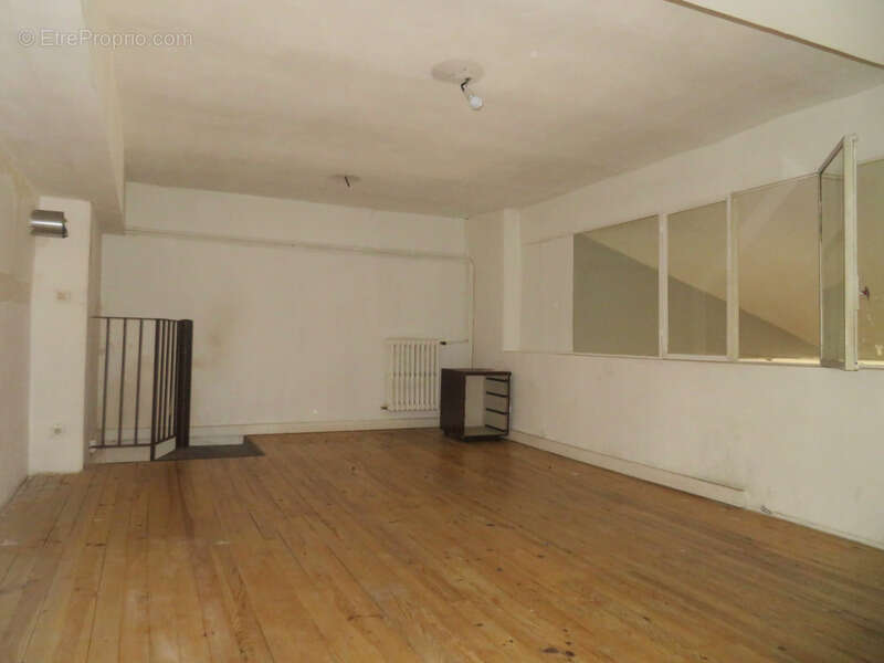 Commerce à DIGNE-LES-BAINS