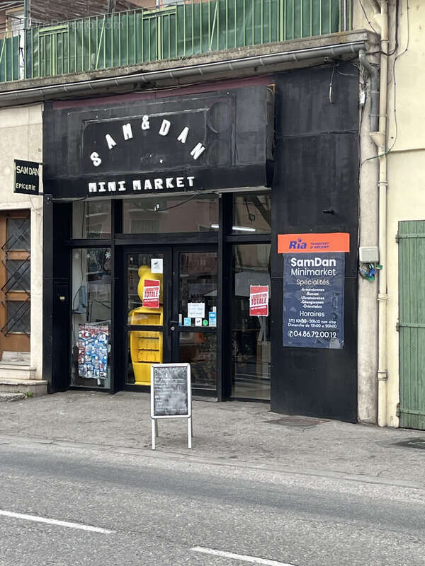 Commerce à DIGNE-LES-BAINS