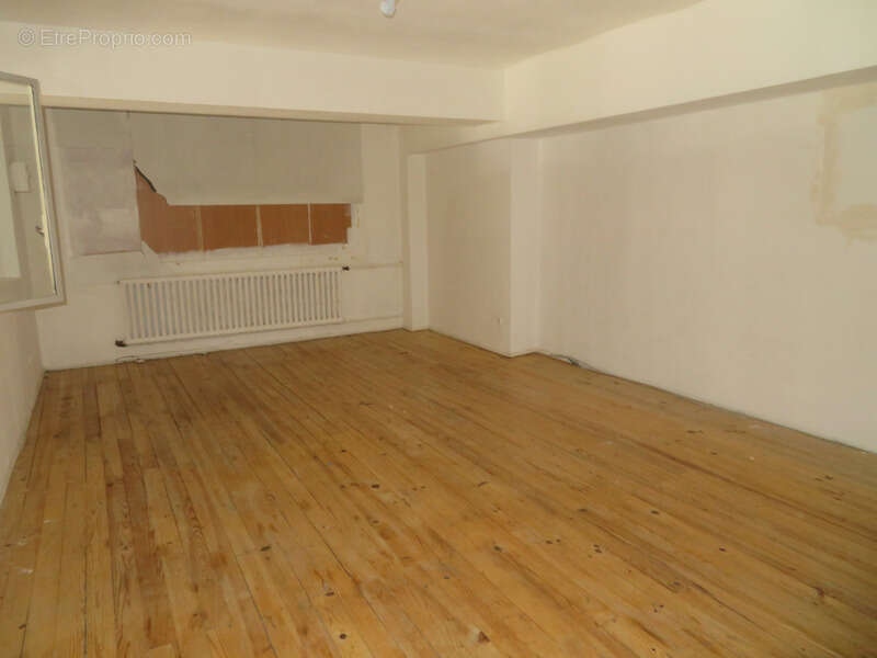 Commerce à DIGNE-LES-BAINS