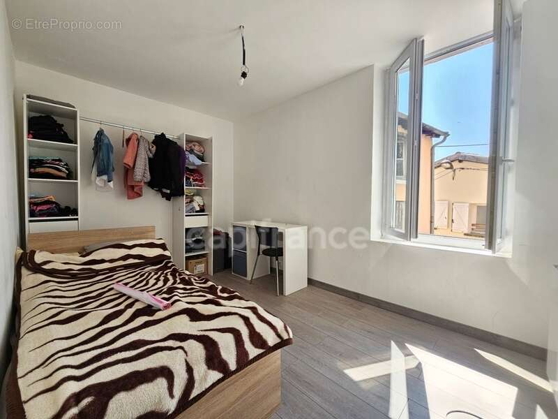 Maison à PANISSIERES