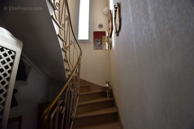 Maison à LA COURONNE