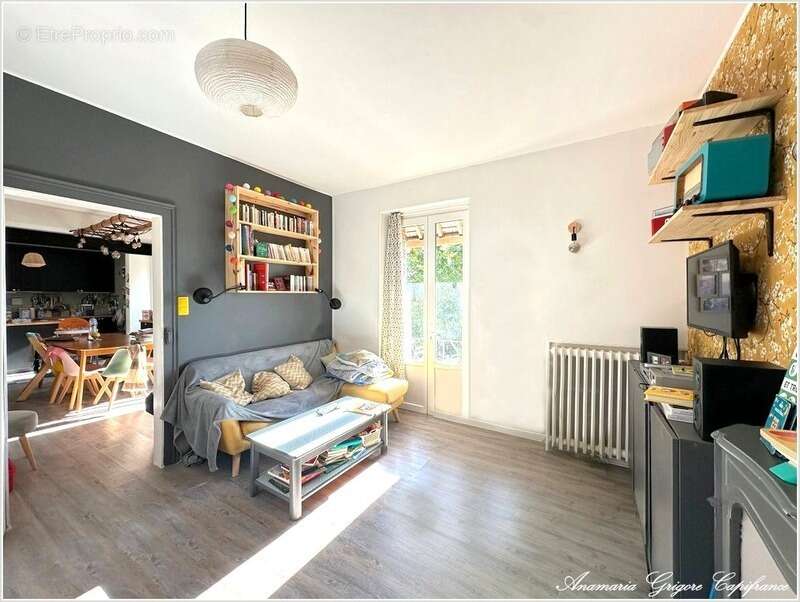 Maison à SAINT-ARNOULT-DES-BOIS