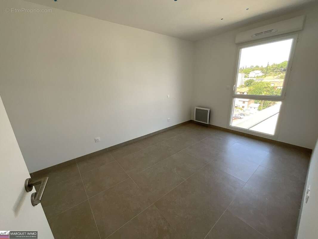 Appartement à BEZIERS