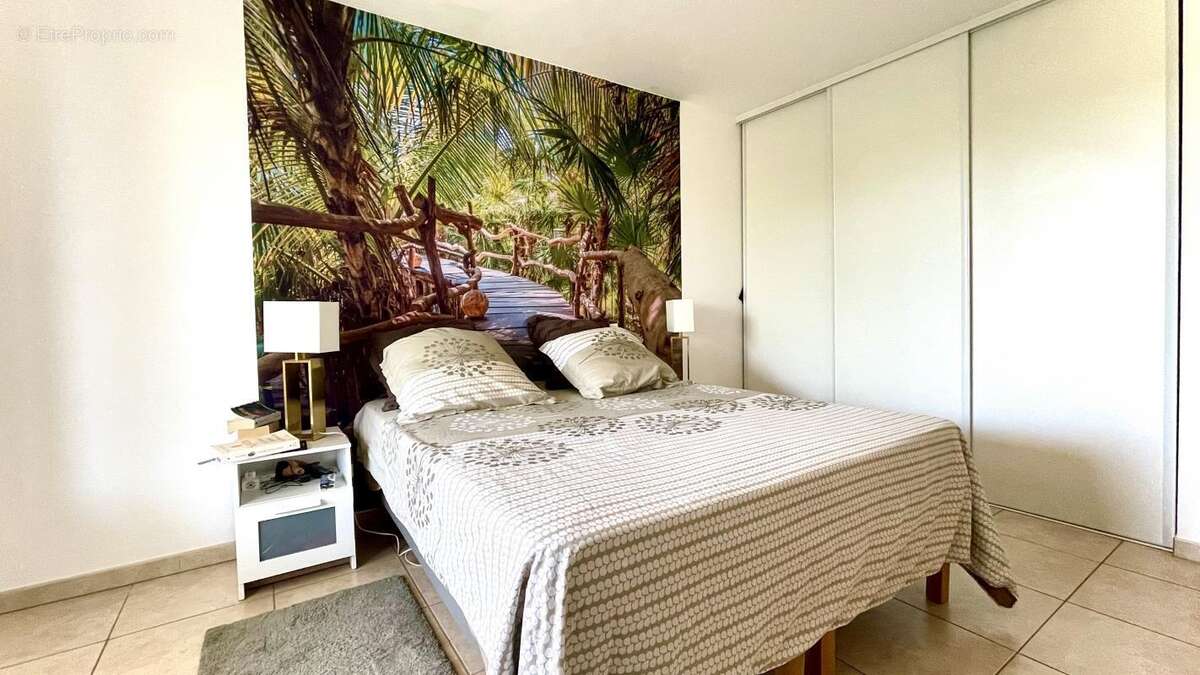 Maison à SOLLIES-VILLE