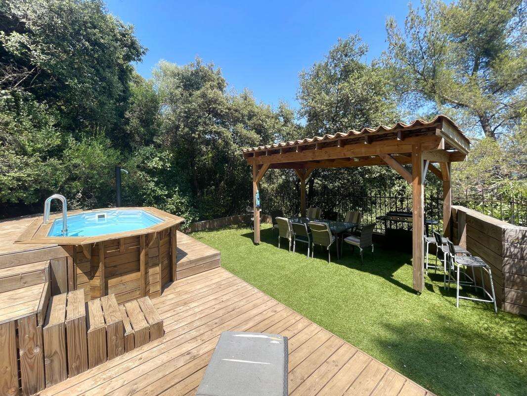 Maison à SOLLIES-VILLE