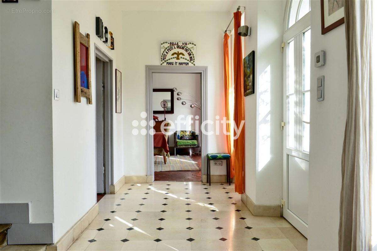 Maison à VILLENEUVE-SOUS-DAMMARTIN