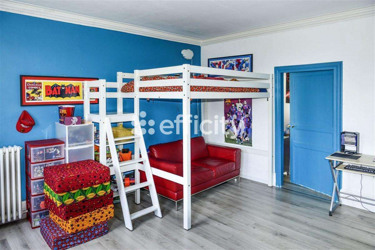 Maison à VILLENEUVE-SOUS-DAMMARTIN