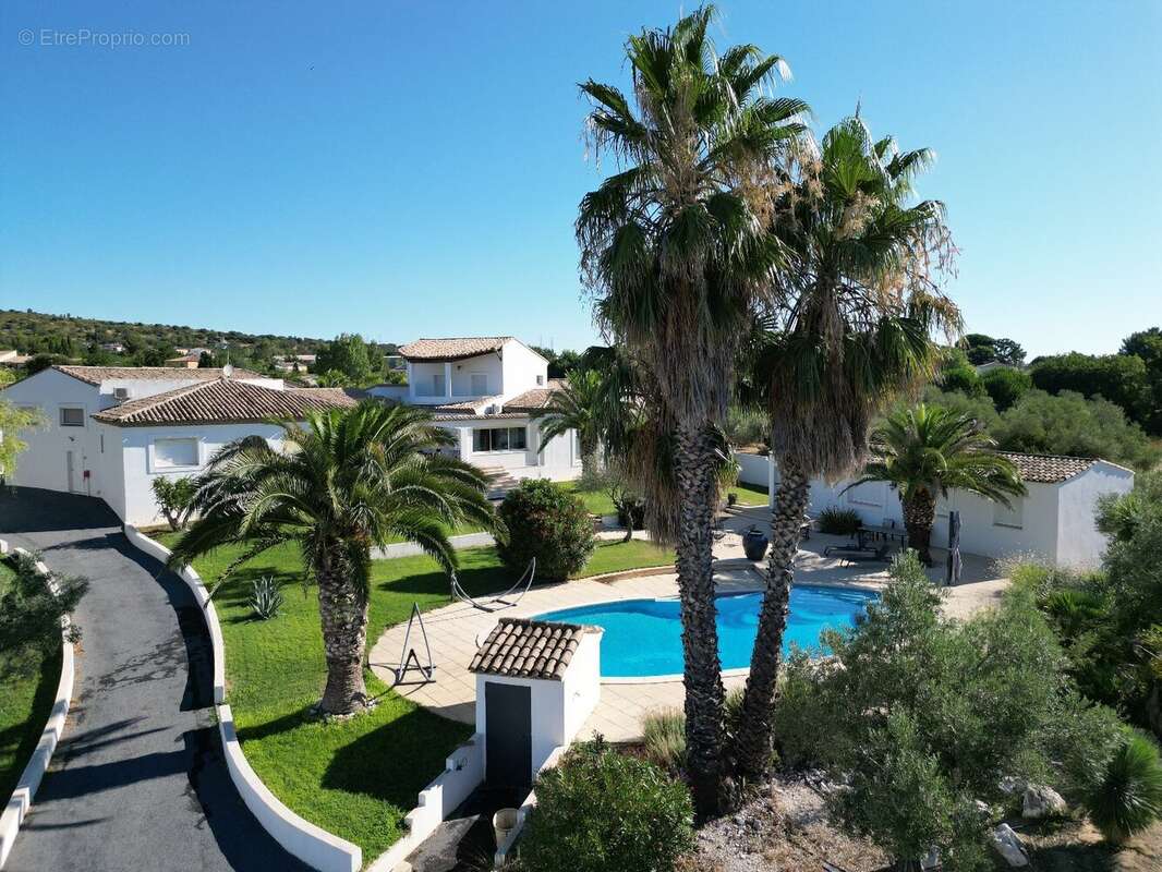 Maison à COURNONTERRAL