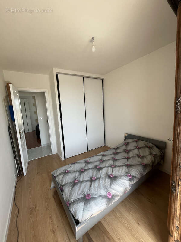 Appartement à ALLONNES