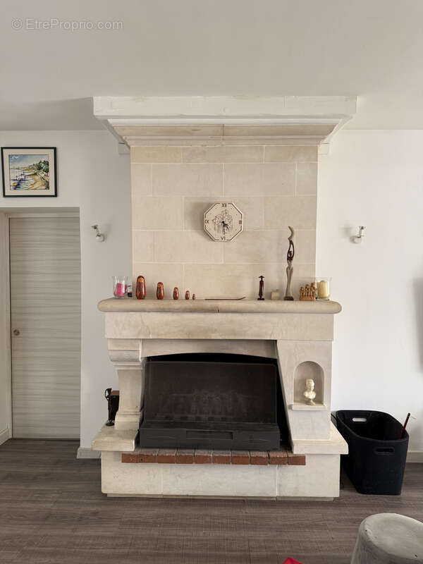 Maison à FONTCOUVERTE